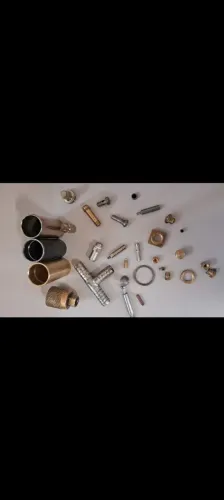 Fabricamos peças, usinagem em Geral. Linha industrial, automotivo, automobilístico etc.