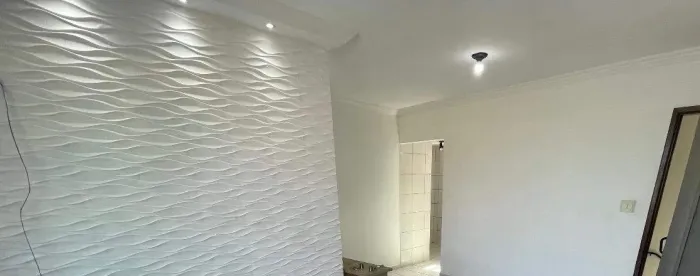 Dividir apartamento em casa amarela