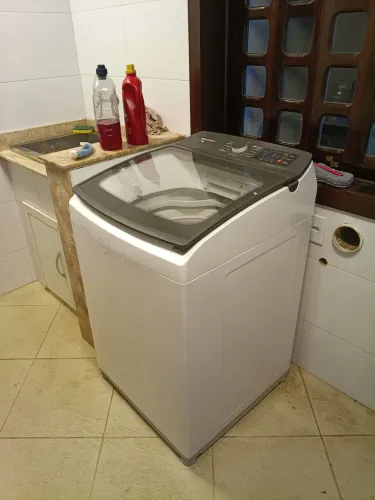 Máquina de lavar roupas Brastemp 17 kg