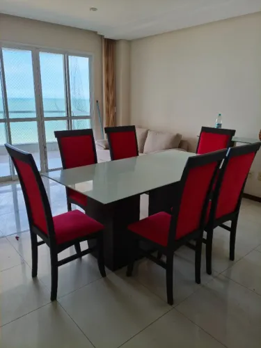Mesa de vidro com 6 cadeiras 1.600 reais