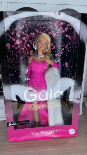 Barbie Pink Gala Odile Lacrada