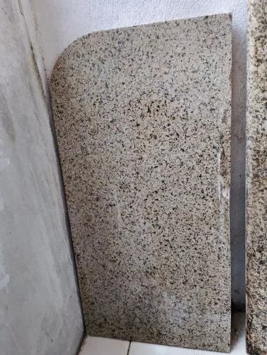 Vendo duas pedra de mármore.