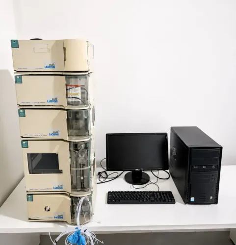 ? HPLC Merck Hitachi LaChrom Elite - Completo e Pronto para Uso