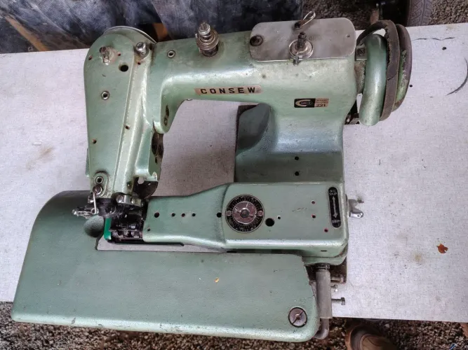 2 Maquinas de costura industrial
