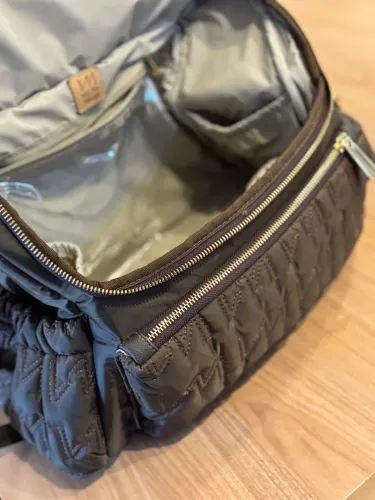 Bolsa maternidade - Vilma Mirian - modelo Mummy / Coleção Urban Chic - cor marrom.