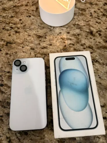 iPhone 15 256g