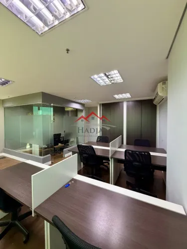 Sala mobiliada a venda no The One Office Tower Jundiaí SP.