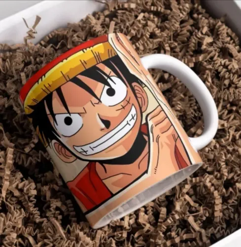Caneca personalizada com estampa de animes