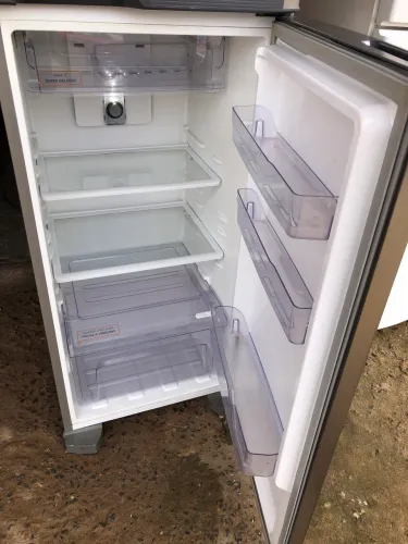 Geladeira continental tc41s frost free