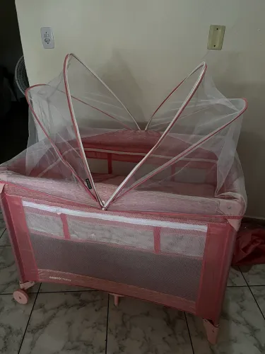 Berço Portátil Cosco Kids Nanny 2 Níveis de Altura - Rosa