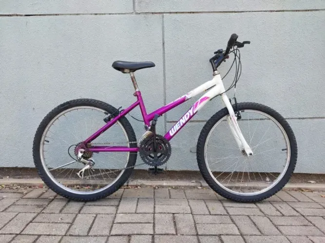 Bicicleta Wendy feminina aro 24"