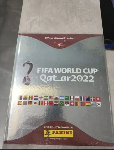Álbum capa dura prata copa 2022