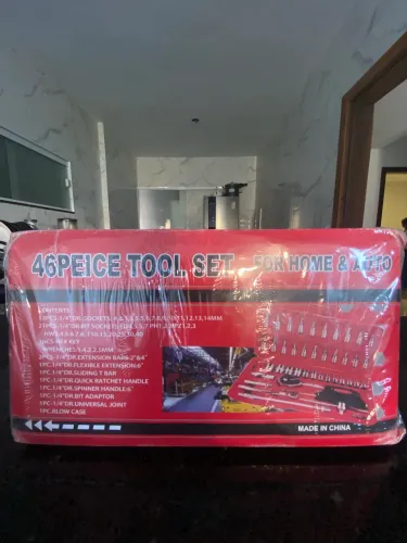 CONJUNTO DE FERRAMENTAS COM 46 PEÇAS ? PARA CASA E AUTOMÓVEL