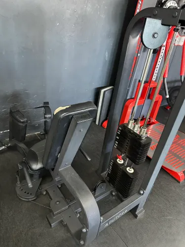 Aparelhos de musculação 