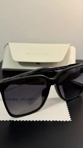 Óculos Michael Kors feminino 