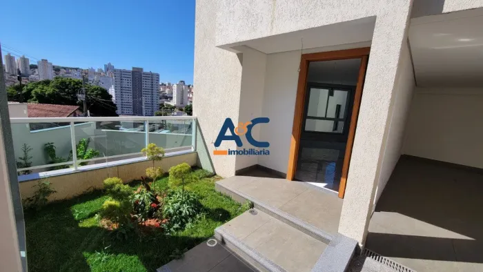 Casa com 04 quartos no Nova Gameleira