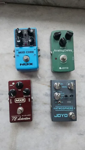 Set de pedais de guitarra