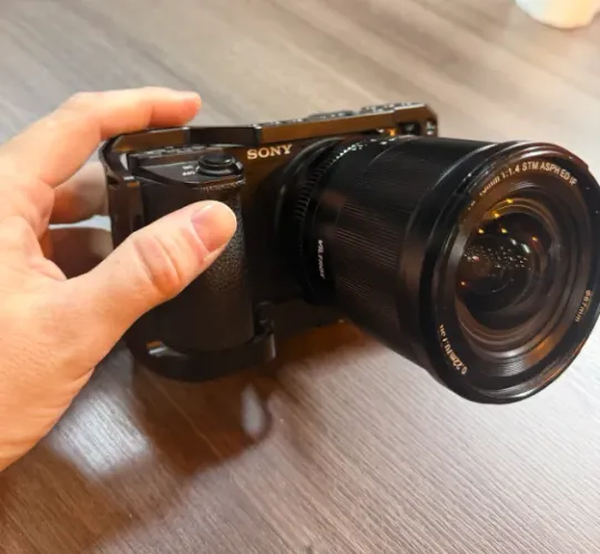 Câmera Sony a6500 (somente o corpo)