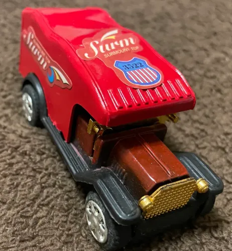 Miniatura Antiga Surmount Top - Carrinho de Fricção Vintage (7cm)