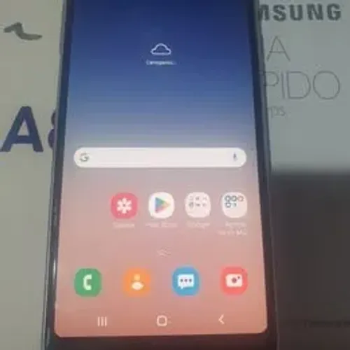 Galaxy A8 - ótimo - pegar e usar