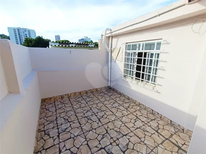 Apartamento para alugar com 1 quarto no condomínio Edificio Mara., Rio de Janeiro - RJ