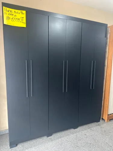 Guarda roupa preto 6 portas 2 metros de largura por 2,25 de altura