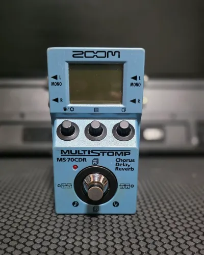 Pedal zoom multstomp 70cdr