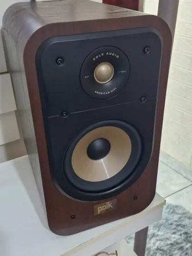 Polk ES20 - Caixa Bookshelf Hi-Fi - 300W - 8 ohms - ALTO NÍVEL DE QUALIDADE!