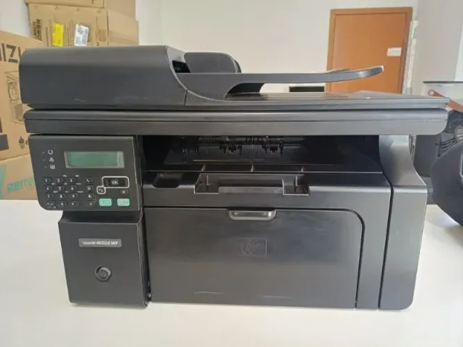 IMPRESSORA MULTIFUNCIONAL HP M1212NF MFP