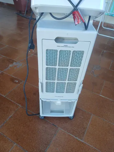 Climatizador de Ar Portátil Midea 220 V