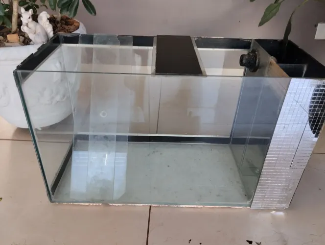 Aquário 84 litros com sump embutido
