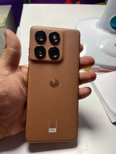 Moto Edge60 fusion