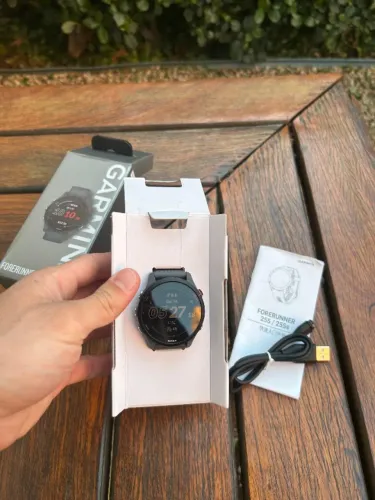 RELÓGIO GARMIN 255-USADO IMPECAVEL- C/ CAIXA