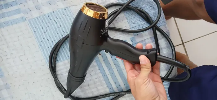 Secador Lizze Supreme 2600W Profissional - Ótimo Estado!