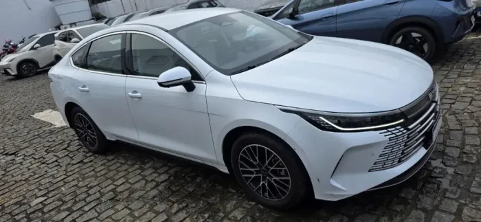 BYD King GS 1.5 16V Híbrido Aut. 2026