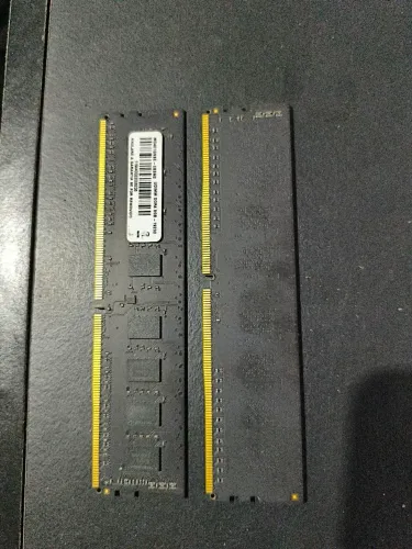 Memória ram 2X8GB DDR4 2400 MHz e 1X4GB