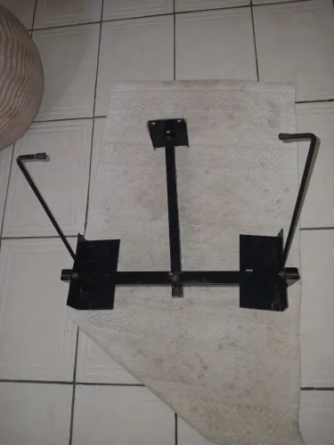 TV+ Rack+ mesinha 