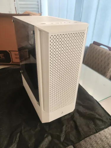 Gabinete gamer branco novo