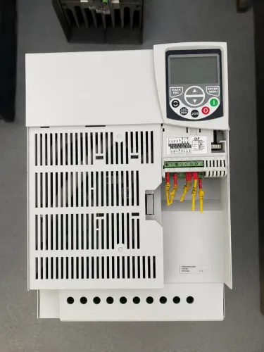 Inversor de Frequência WEG CFW500