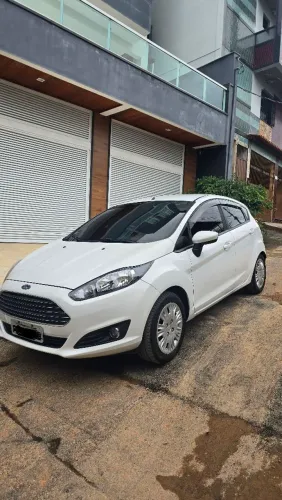 Ford Fiesta 1.5 16V Flex Mec. 5P 2016
