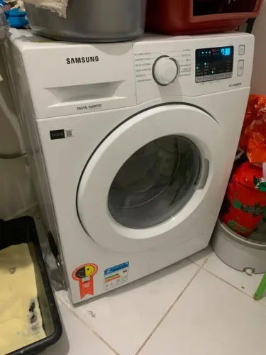 Maquina Lava e Seca roupas