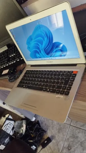 Ultra Book em aluminio !