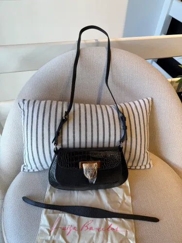Bolsa  De couro Luiza Barcelos nova. 