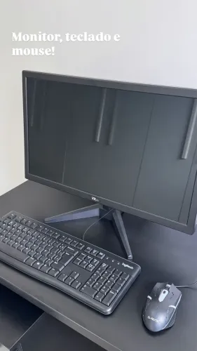 Monitor, teclado e mouse 