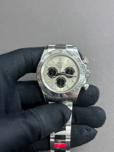 Relógio Rolex Cosmograph Daytona Full Ghost 126509 40 Milímetros