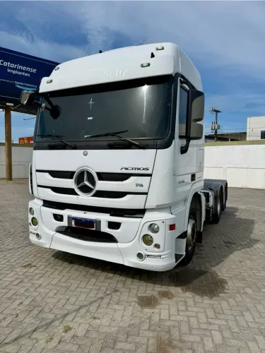 Actros 2546 6x2 Abaixo da Fipe