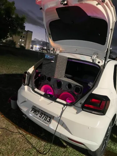 som automotivo