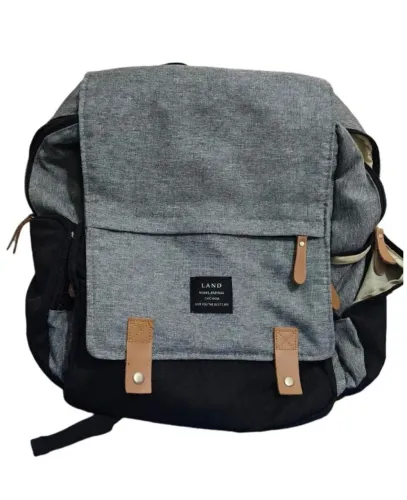 Mochila Maternidade Land Luxury - cinza com preto.