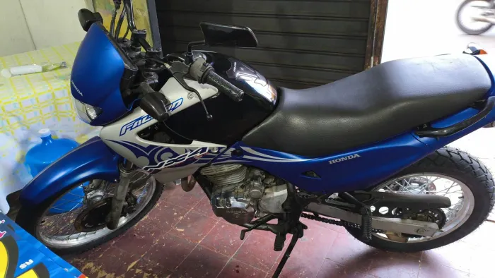 Vendo Linda Falcon NX 400 esse é show é sucesso