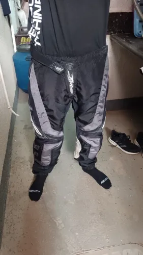 CALÇA MOTO - EXCELENTE ESTADO